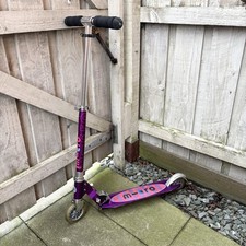 Micro Sprite Push Scooter