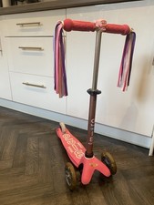 Mini Micro Deluxe LED Scooter