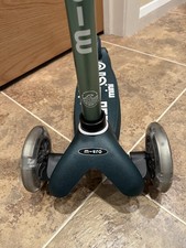 MINI MICRO DELUXE LED SCOOTER