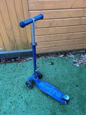 Micro Maxi Deluxe LED Scooter